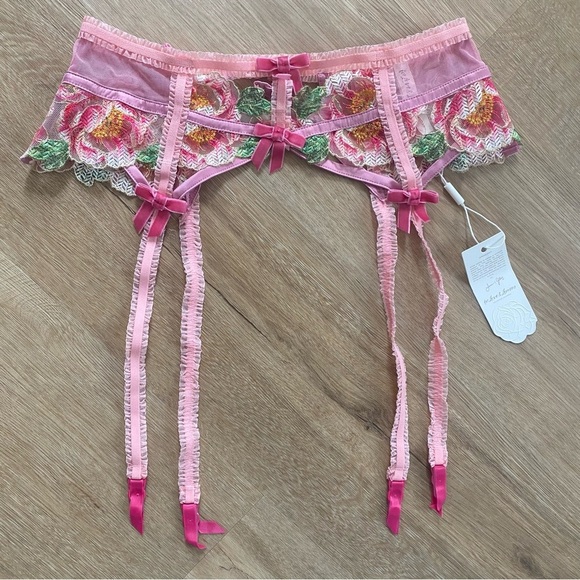 For Love and Lemons Needle Point Roses Garter